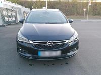 Gebraucht Opel Astra Edition 95 PS (69 kW) 2016 Schwarz Kombi