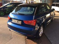 gebraucht Audi A1 5 Türer blau/schwarz TOP Zustand