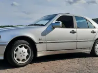 Gebraucht Mercedes C180 122 PS (89 kW) 1998 Silber Limousine