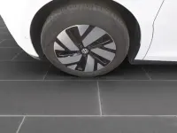 Używany VW ID. Buzz Pro 150 kW (204 KM) 2024 Biały Minivan
