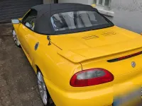 Gebraucht MG F Trophy 160 PS (117 kW) 2001 Gelb Cabrio