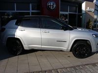 Gebraucht Jeep Compass 179 PS (131 kW) 2022 Silber SUV