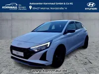 Gebraucht Hyundai i20 Blackline 90 PS (66 kW) 2026 Atlas white / sol Kleinwagen