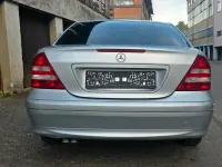 Gebraucht Mercedes C220 150 PS (110 kW) 2006 Silber Limousine
