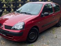 Gebraucht Renault Clio II Authentique 58 PS (42 kW) 2001 Rot Kleinwagen