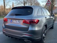 Gebraucht Mercedes GLC200 197 PS (144 kW) 2020 Grau SUV