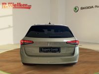 Gebraucht Skoda Superb Selection 150 PS (110 kW) 2025 Ice tea gelb metallic Kombi