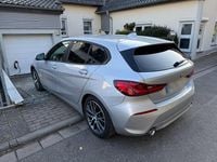 Gebraucht BMW 118 Shadowline 150 PS (110 kW) 2021 Silber Kleinwagen