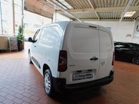 Gebraucht Opel Combo Edition 101 PS (74 kW) 2022 Weiss Van / Kleinbus