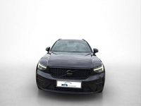 Neu Volvo XC40 163 PS (119 kW) 2025 Schwarz SUV