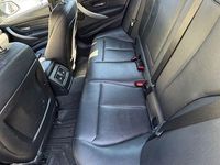 Gebraucht BMW 330 258 PS (189 kW) 2014 Blau Kombi