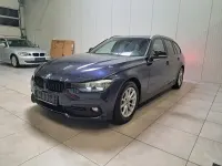 Gebraucht BMW 320 Sport Line 163 PS (119 kW) 2016 Blau Limousine