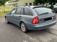 Gebraucht Mercedes 220 150 PS (110 kW) 2005 Blau Kombi