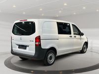 Gebraucht Mercedes Vito 102 PS (75 kW) 2023 Arktikweiss Van