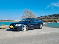 Gebraucht Audi A8 326 PS (239 kW) 2005 Blau Limousine
