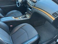 Gebraucht Mercedes E280 190 PS (139 kW) 2007 Schwarz Limousine