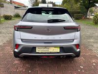 Gebraucht Opel Mokka Edition 131 PS (96 kW) 2021 Kontrast grau/quarz silber SUV