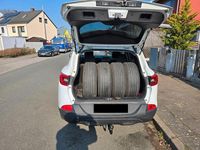 Gebraucht Renault Kadjar Life 131 PS (96 kW) 2016 Weiß SUV