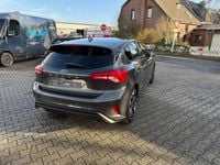 Gebraucht Ford Focus ST-Line 125 PS (91 kW) 2019 Grau Limousine