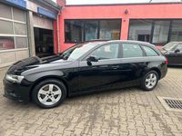 Używany Audi A4 Ambiente 204 KM (150 kW) 2013 Czarny Kombi
