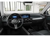 Gebraucht Mercedes GLB200 Advanced 150 PS (110 kW) 2024 Silber / iridiumsilber (metallic) SUV