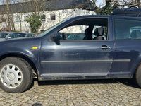 Second-hand VW Golf III 75 CP (55 kW) 1998 Albastru Berlinǎ