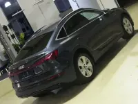 Gebraucht Audi e-tron Sportback Ambiente 300 kW (408 PS) 2021 Manhattangrau SUV