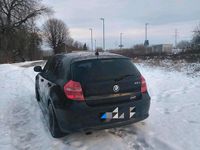 Gebraucht BMW 118 143 PS (105 kW) 2011 Schwarz Kleinwagen