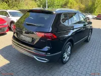 Gebraucht VW Tiguan Allspace Elegance 200 PS (147 kW) 2023 Schwarz SUV