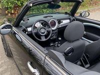 Usata Mini Cooper Cabriolet 122 CV (89 kW) 2013 Nero Cabrio