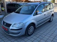 Gebraucht VW Touran 105 PS (77 kW) 2008 Grau Van / Kleinbus