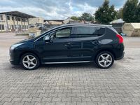 Gebraucht Peugeot 3008 150 PS (110 kW) 2010 Schwarz Van / Kleinbus