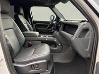 Second-hand Land Rover Defender SE 349 CP (256 kW) 2026 Gri SUV