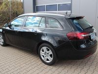 Gebraucht Opel Insignia Edition 140 PS (102 kW) 2016 Schwarz Kombi
