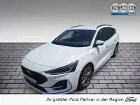 Gebraucht Ford Focus ST-Line 116 PS (85 kW) 2023 Frozen white Kombi