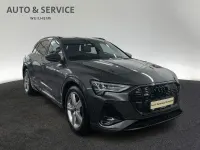 Gebraucht Audi e-tron S-Line 300 kW (408 PS) 2023 Daytonagrau perleffekt SUV