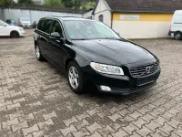 Gebraucht Volvo V70 120 PS (88 kW) 2016 Schwarz Kombi