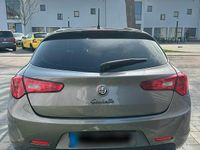 Gebraucht Alfa Romeo Giulietta 170 PS (125 kW) 2012 Grau Kleinwagen