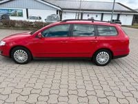 Gebraucht VW Passat 140 PS (102 kW) 2010 Rot Kombi