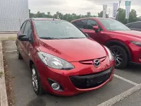 Gebraucht Mazda 2 Kenko 84 PS (61 kW) 2013 Rot Kleinwagen