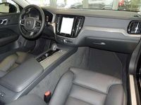 Gebraucht Volvo V60 145 PS (106 kW) 2023 Kombi