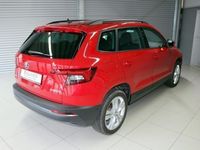 gebraucht Skoda Karoq Style 1.5 TSI LED Kamera Navi PDC SHZ DAB