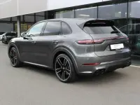 Gebraucht Porsche Cayenne GTS 460 PS (338 kW) 2023 Quarzitgraumetallic SUV