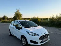 Gebraucht Ford Fiesta 60 PS (44 kW) 2014 Weiß Kleinwagen