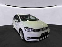 Gebraucht VW Touran Comfortline 150 PS (110 kW) 2022 Weiß Van / Kleinbus