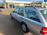 Gebraucht Mercedes 280 1995 Brillantsilber Kombi