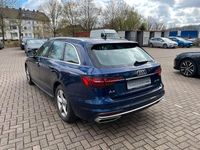 Gebraucht Audi A4 Advanced 204 PS (150 kW) 2023 Blau Kombi
