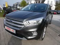 Gebraucht Ford Kuga Titanium 150 PS (110 kW) 2017 Grau SUV