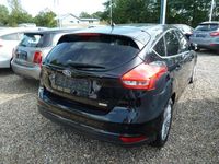 Gebraucht Ford Focus 125 PS (91 kW) 2018 Shadow black Kleinwagen