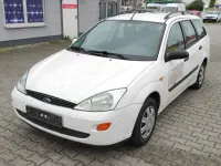 Second-hand Ford Focus 75 CP (55 kW) 2001 Alb Break